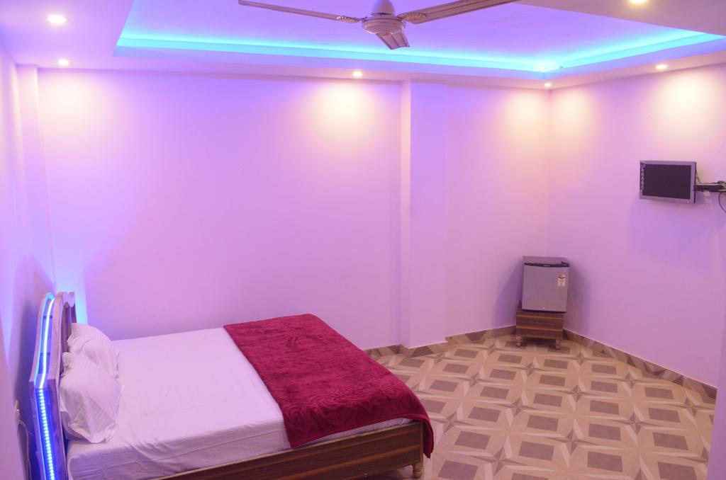 Assi River Guest House Varanasi Dış mekan fotoğraf