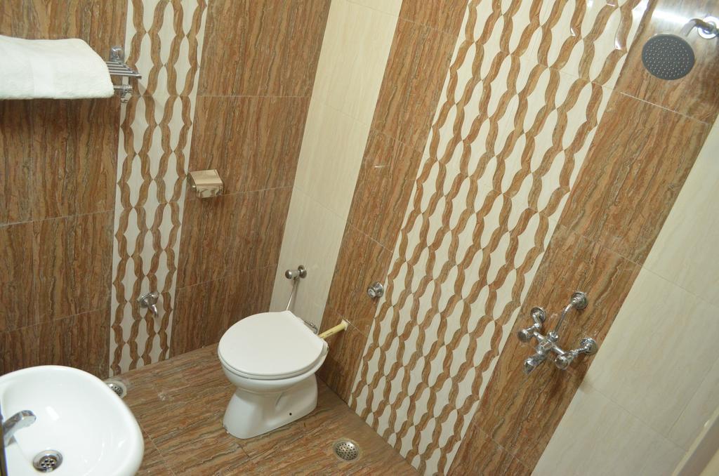 Assi River Guest House Varanasi Dış mekan fotoğraf